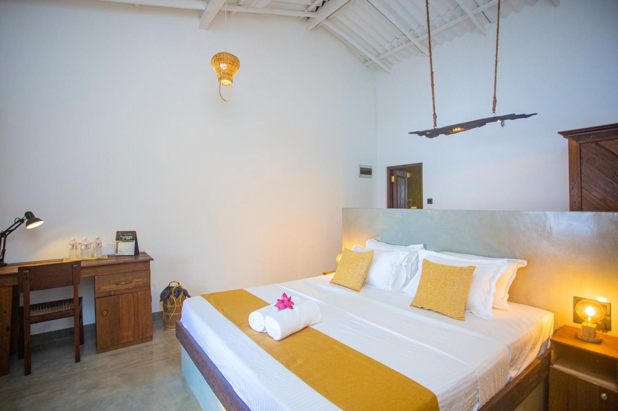 Aki Luna Lagoon Resort Хикадува Екстериор снимка