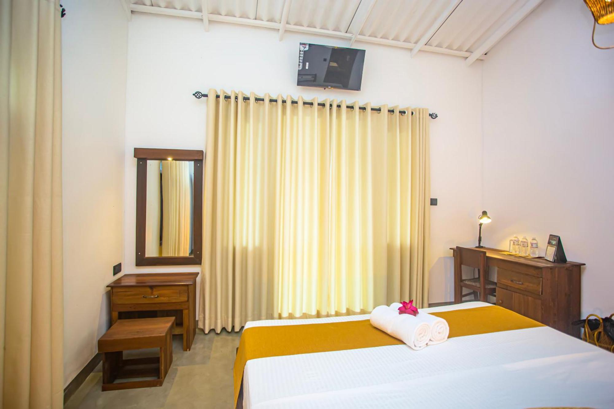 Aki Luna Lagoon Resort Хикадува Екстериор снимка