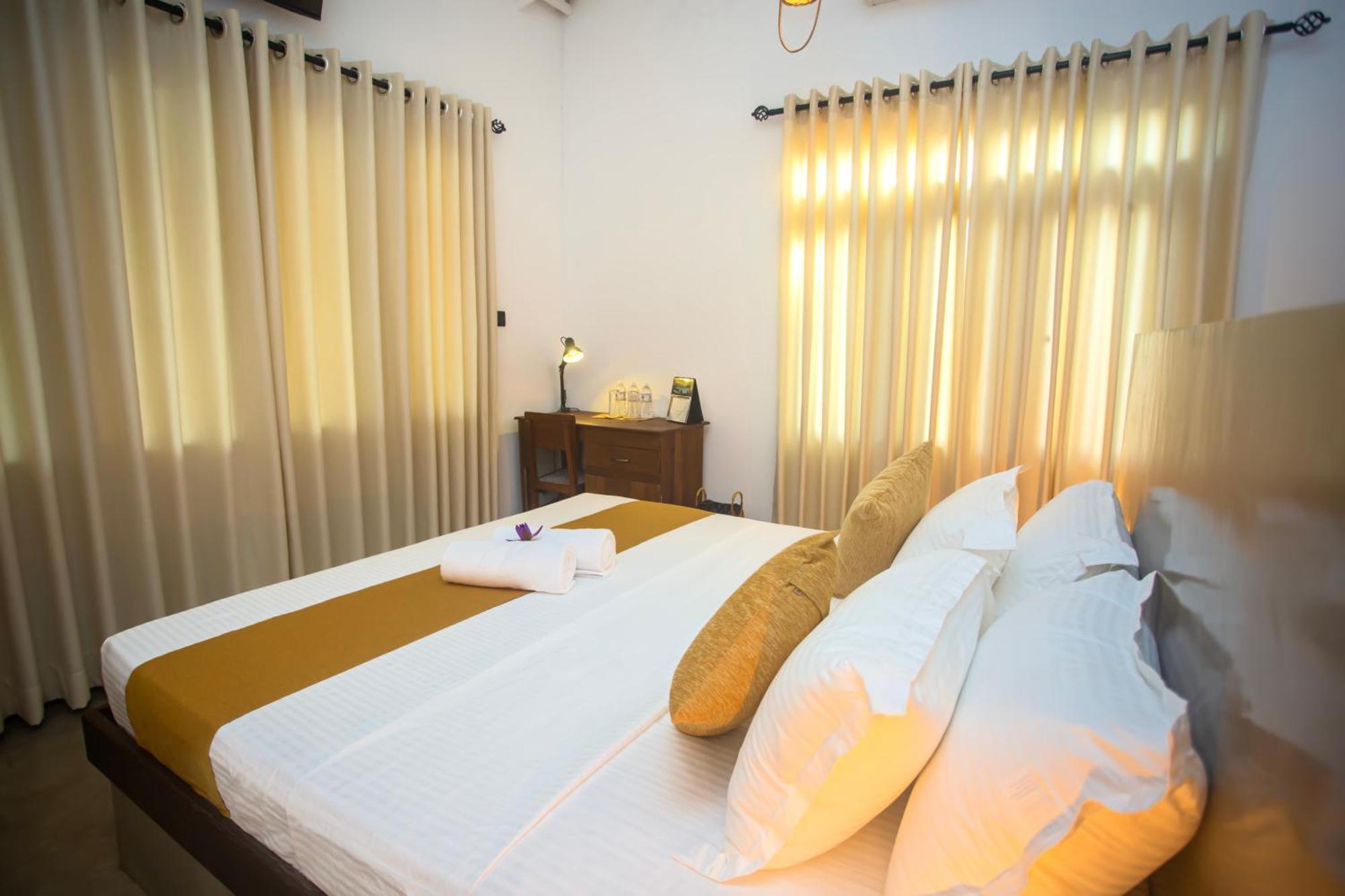 Aki Luna Lagoon Resort Хикадува Екстериор снимка