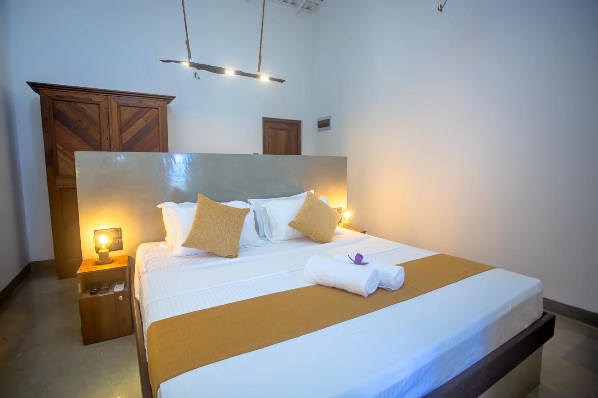 Aki Luna Lagoon Resort Хикадува Екстериор снимка