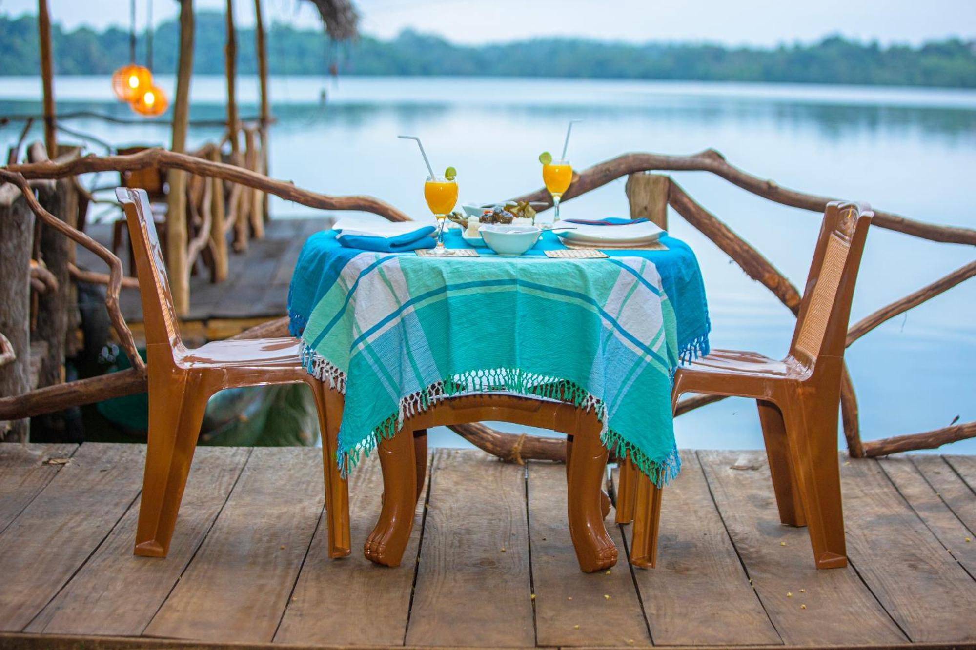 Aki Luna Lagoon Resort Хикадува Екстериор снимка