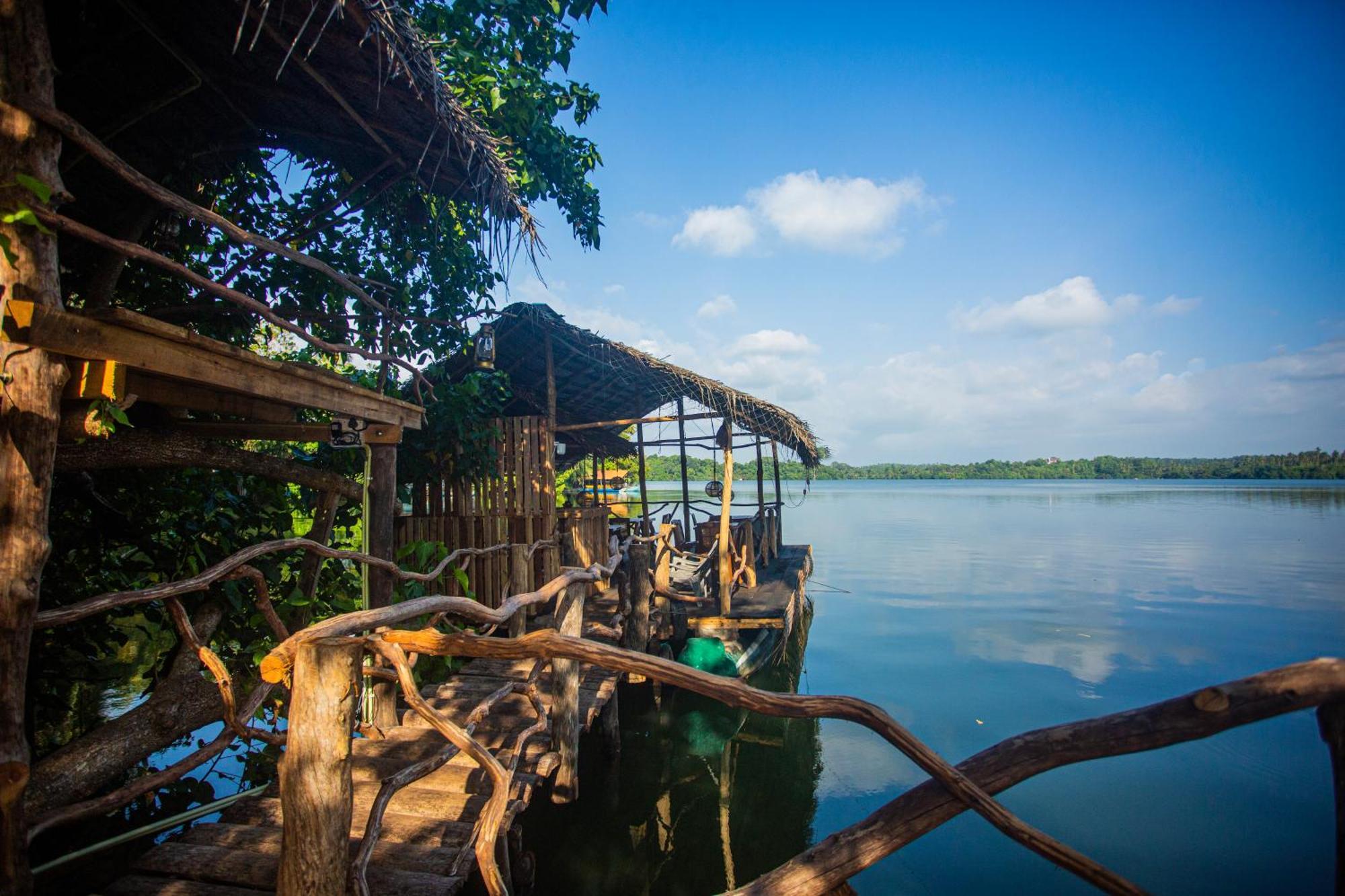 Aki Luna Lagoon Resort Хикадува Екстериор снимка